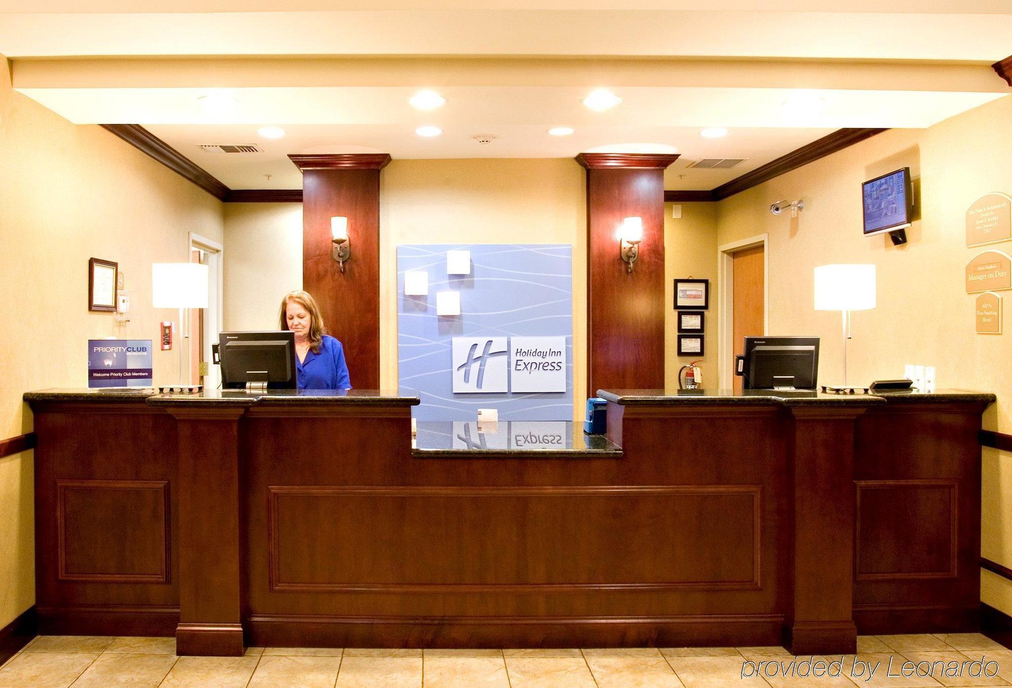 Holiday Inn Express & Suites Selma By Ihg Interior foto